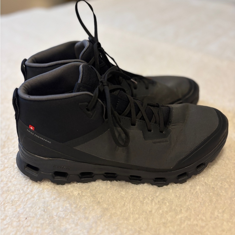 ON Running Cloudrock women’s waterproof boots